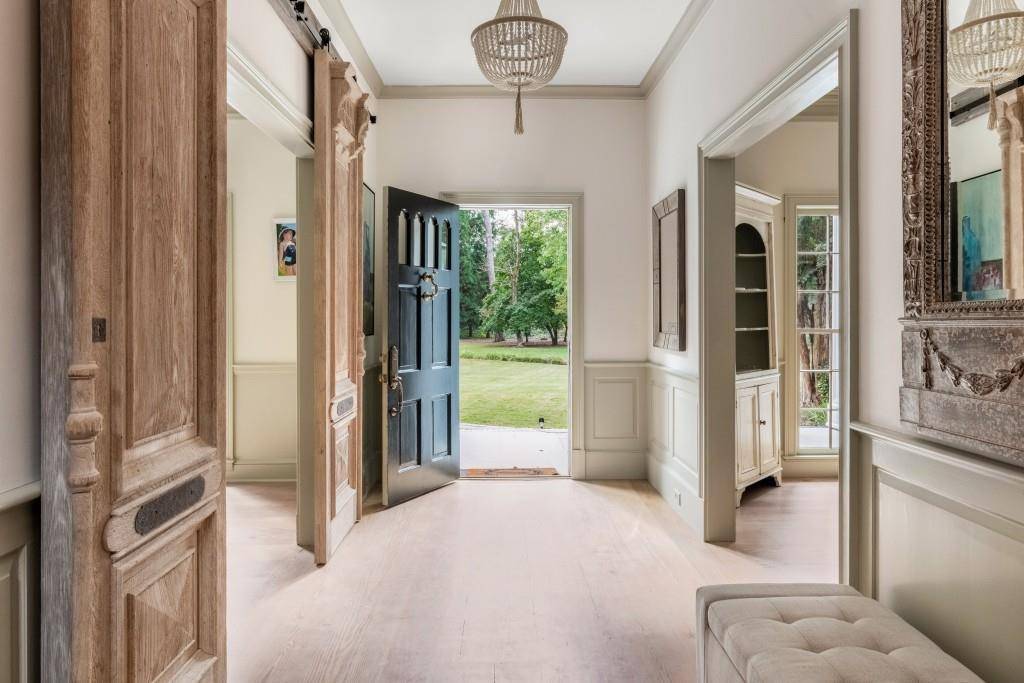 Atlanta, GA 30342,3955 Northside DR NW