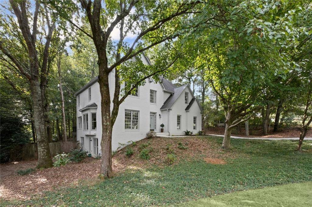 Roswell, GA 30075,475 Laurian View CT NW