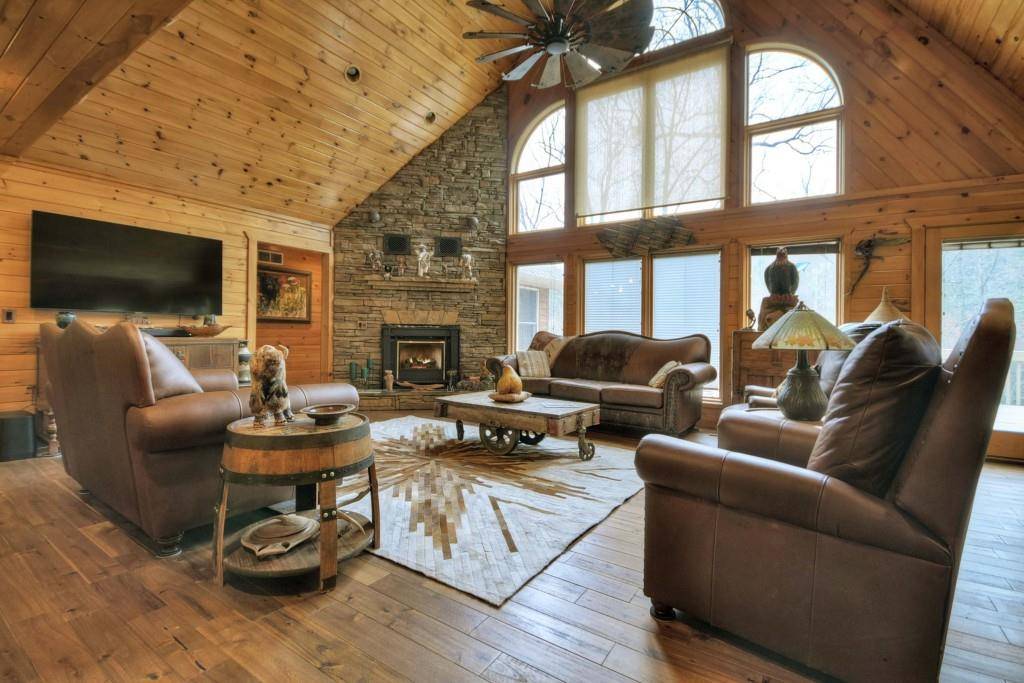 Suches, GA 30572,324 Cooper Creek DR