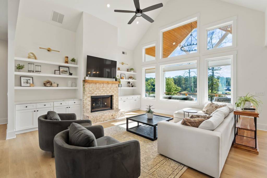 Monticello, GA 31064,70 Quiet Cove WAY