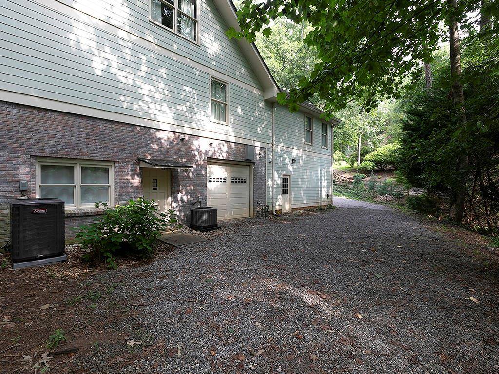 Cumming, GA 30041,2270 Pilgrim Mill WAY