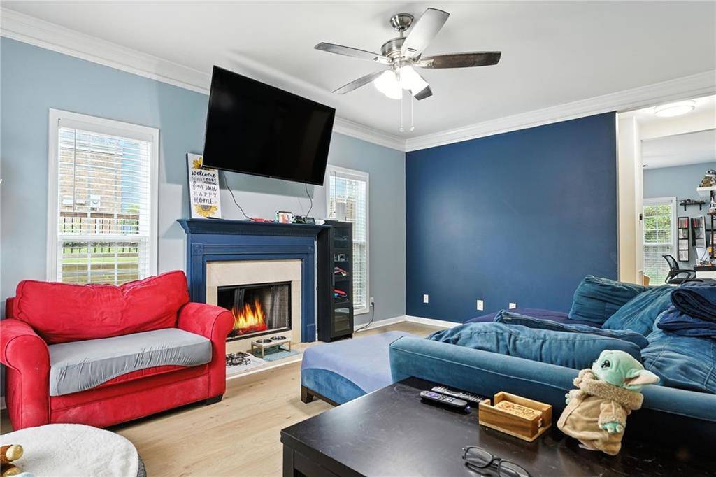 Canton, GA 30114,121 Spring Way SQ