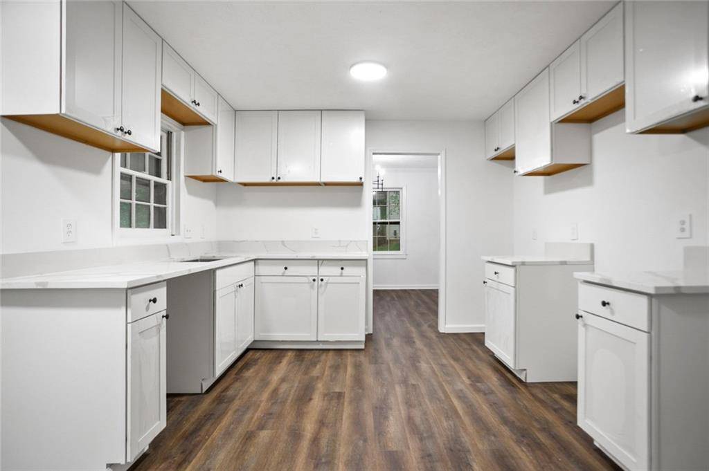Mableton, GA 30126,6032 Lakeshore DR SE