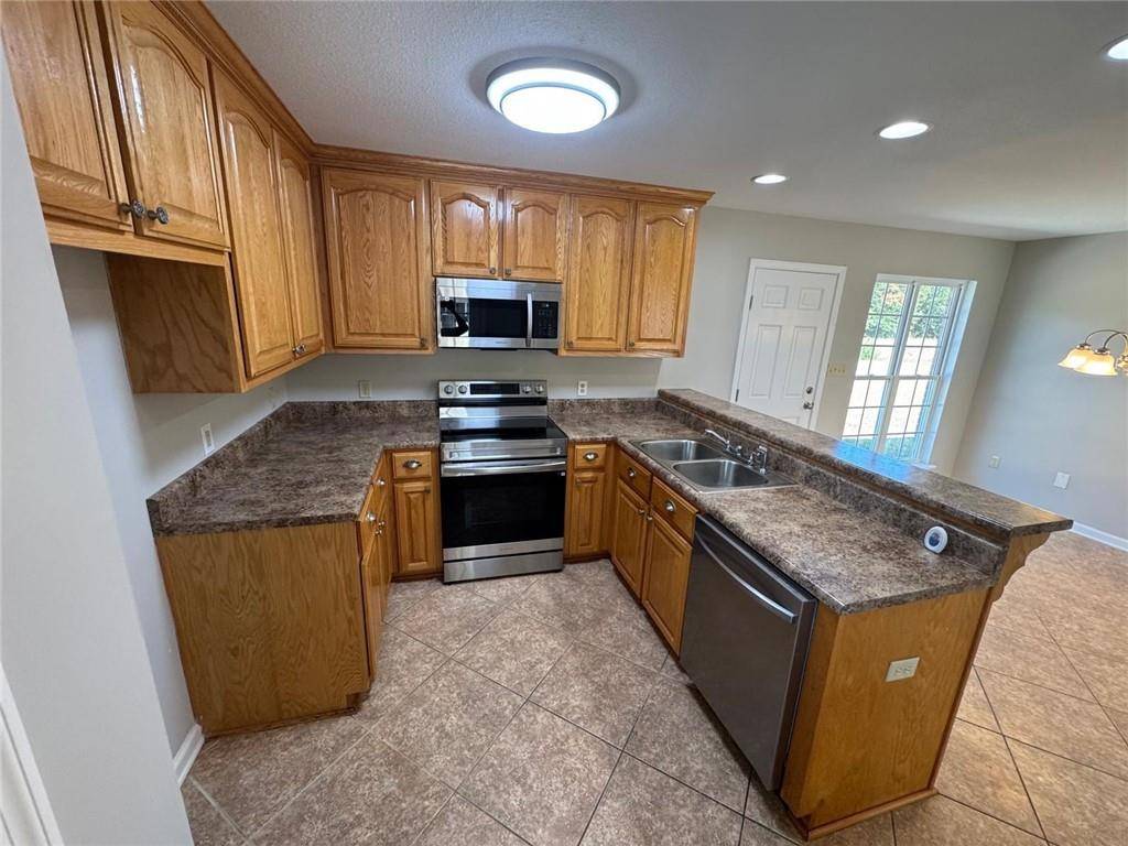 Camilla, GA 31730,31 Cedar LN