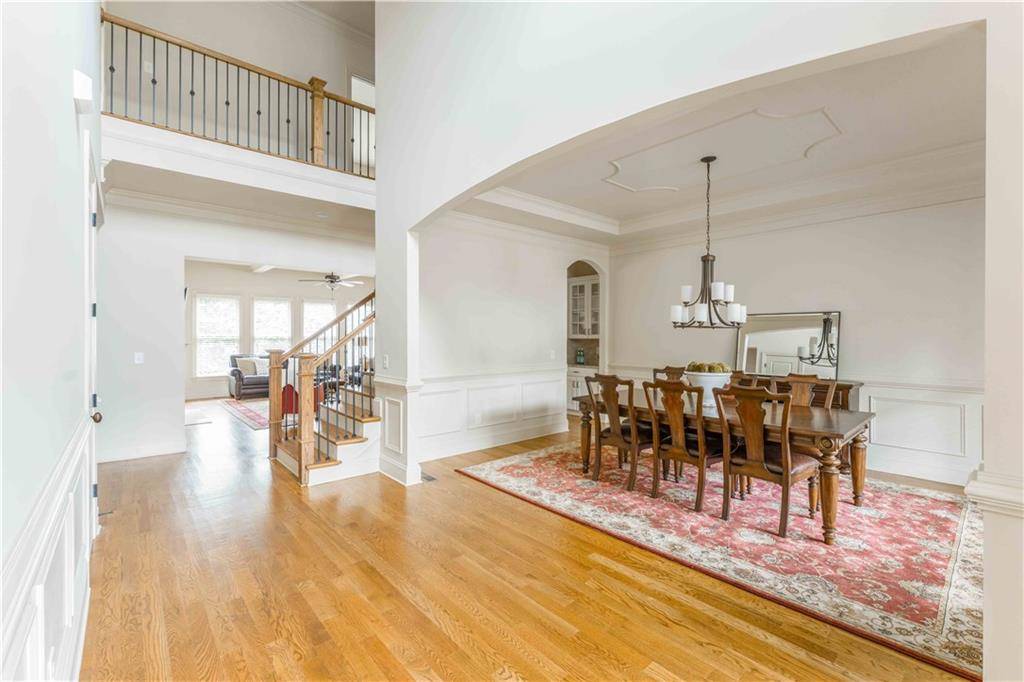 Dunwoody, GA 30338,5212 Falkirk DR