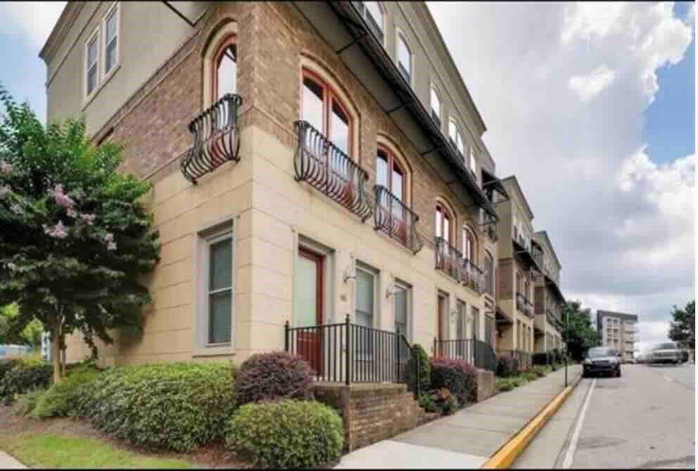 Atlanta, GA 30363,384 16th ST NW #1