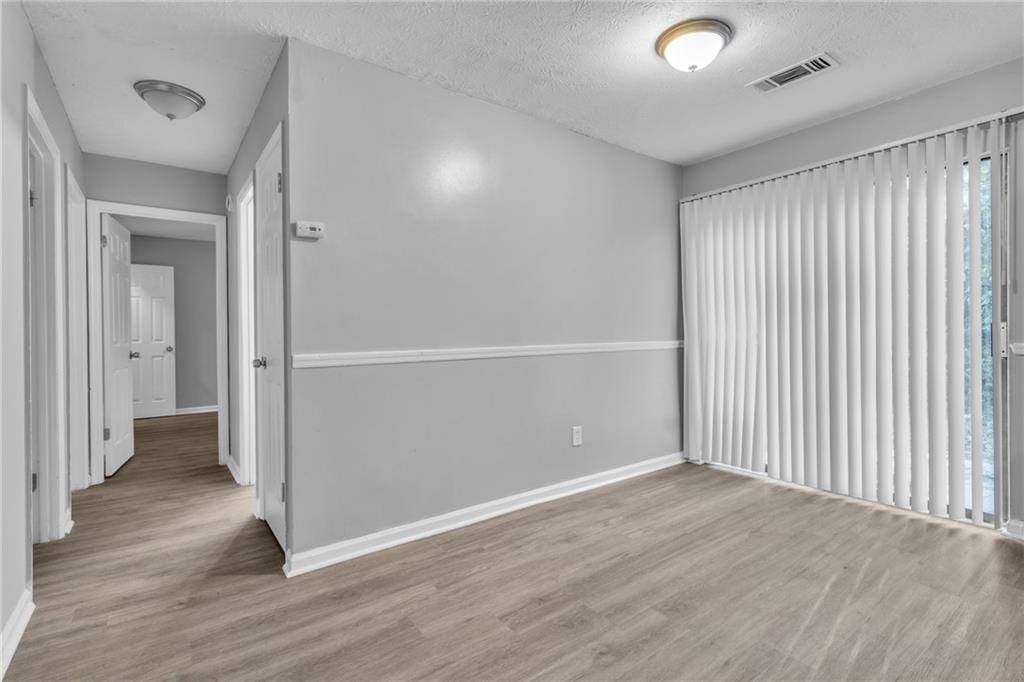 Riverdale, GA 30274,8883 Homewood DR
