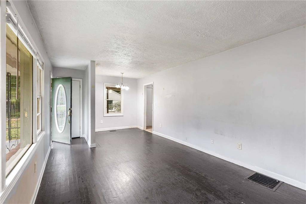 Atlanta, GA 30318,467 Park Valley DR NW