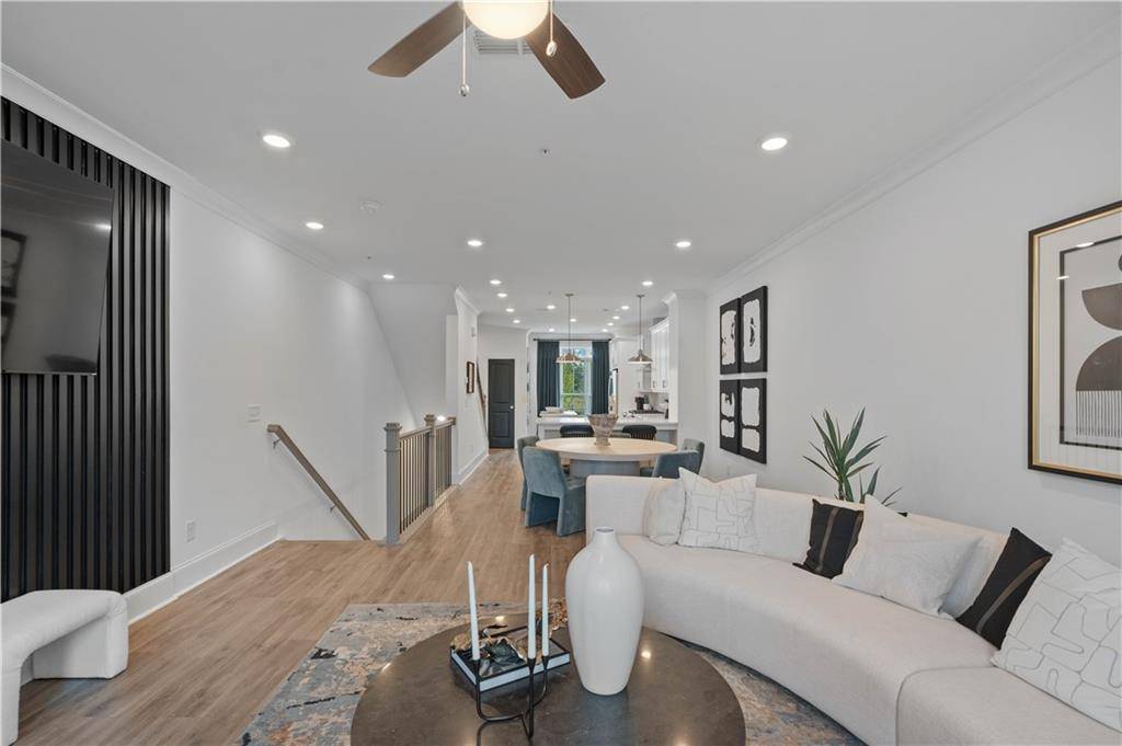Johns Creek, GA 30022,1005 Crown Oak ST #44