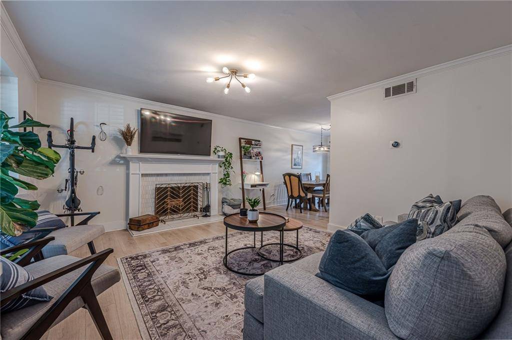 Atlanta, GA 30309,136 Peachtree Memorial DR NW #RI1