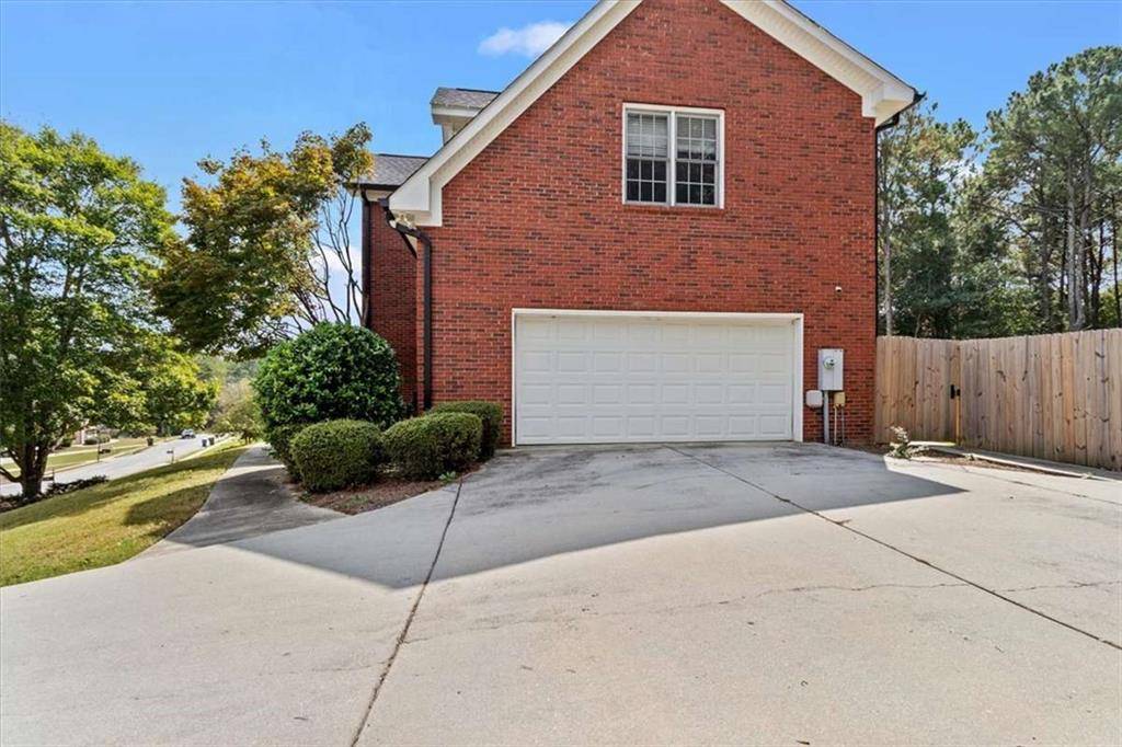 Loganville, GA 30052,8104 Greens Mill WAY