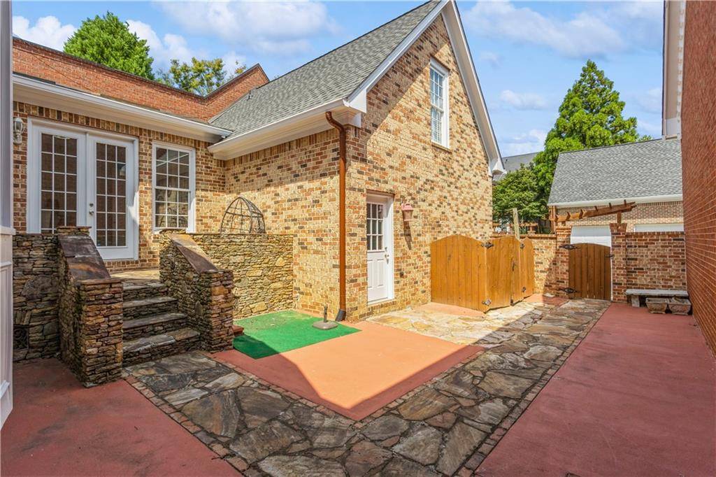 Atlanta, GA 30339,4738 Ivy Ridge DR SE