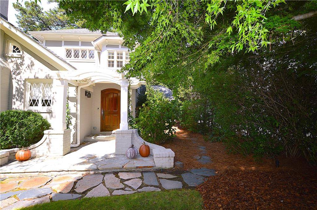 Atlanta, GA 30305,3098 Peachtree DR NE