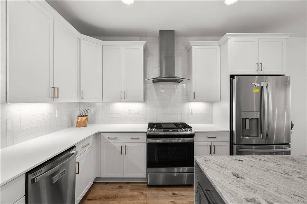 Atlanta, GA 30328,5862 Westin RD