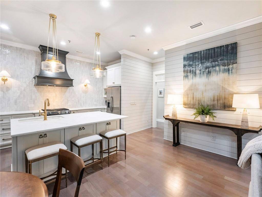 Buford, GA 30518,21 Buford Village WALK