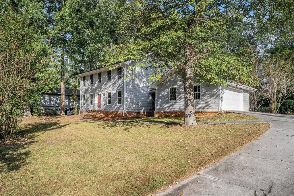 Conyers, GA 30094,864 Sweet Briar LN SE