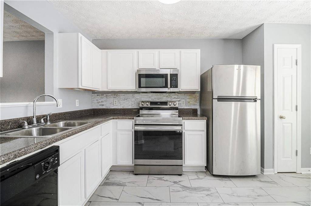 Stonecrest, GA 30038,2418 Piering DR