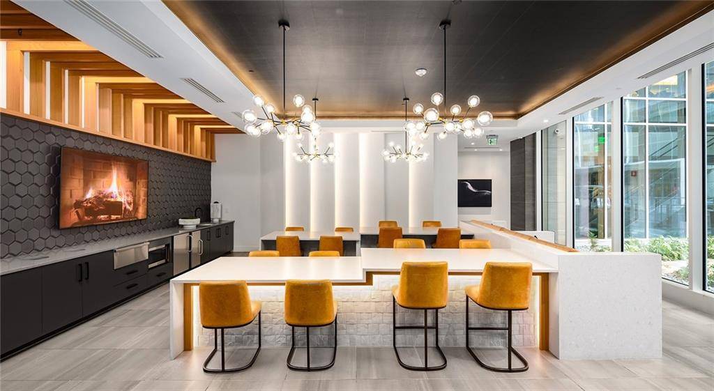 Atlanta, GA 30309,1140 Spring ST NW #C1