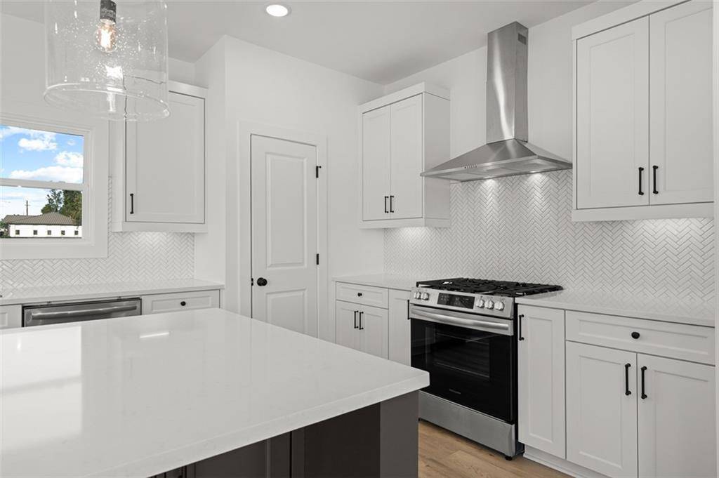 Hapeville, GA 30354,371 Kings LNDG