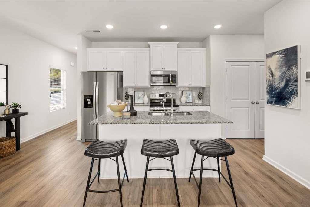 South Fulton, GA 30331,6380 Sundowner PL #117