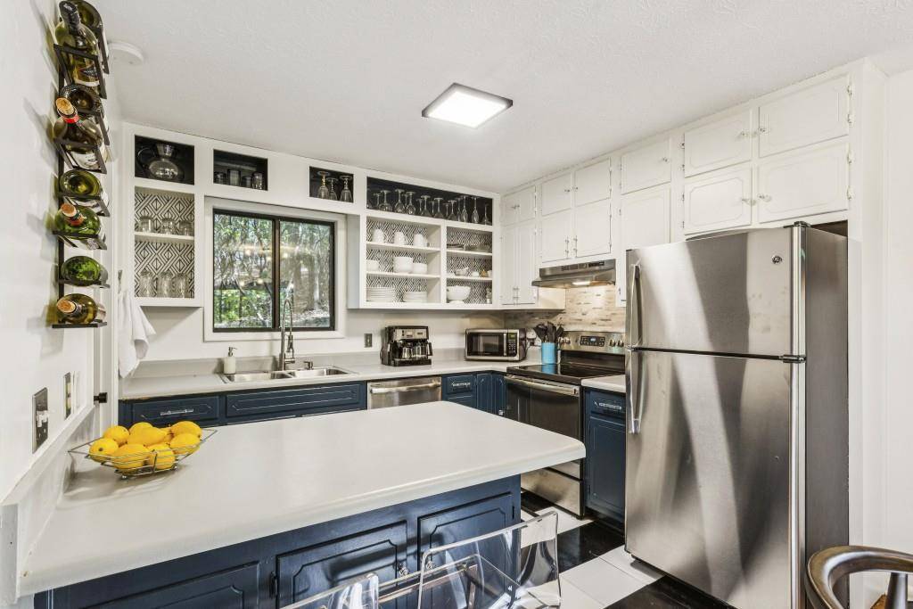 Big Canoe, GA 30143,40 Trout Lily TRL