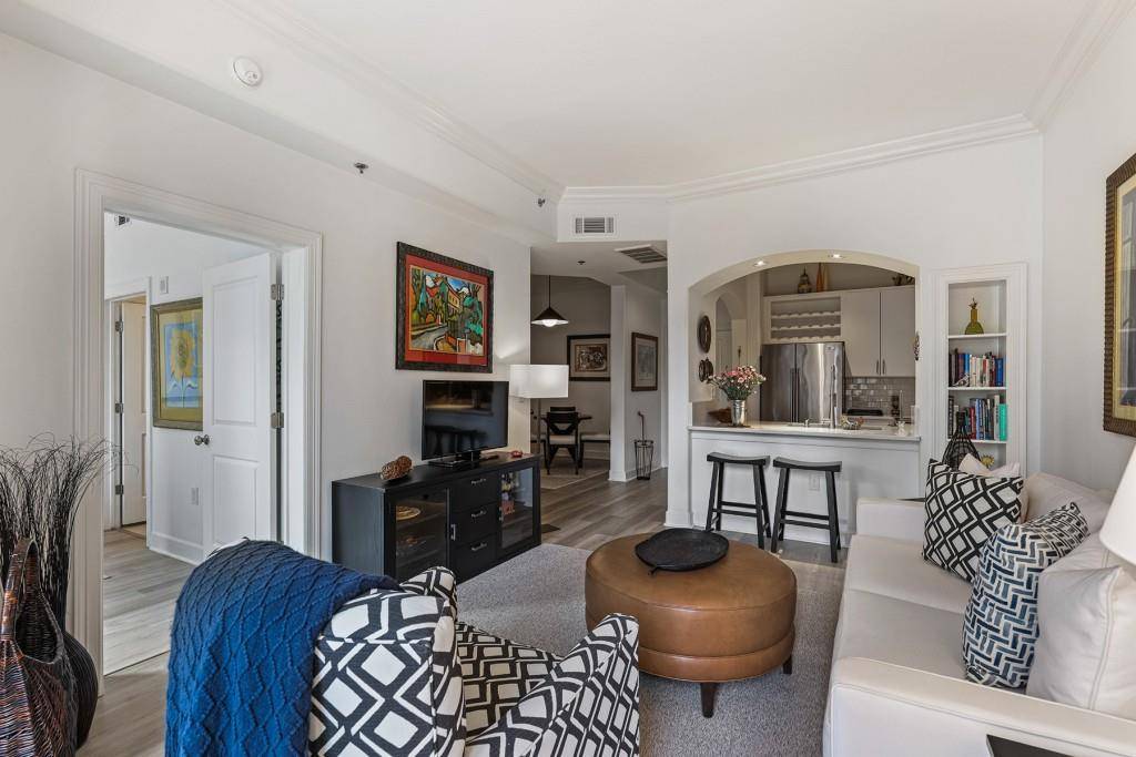 Atlanta, GA 30326,3445 Stratford RD #605