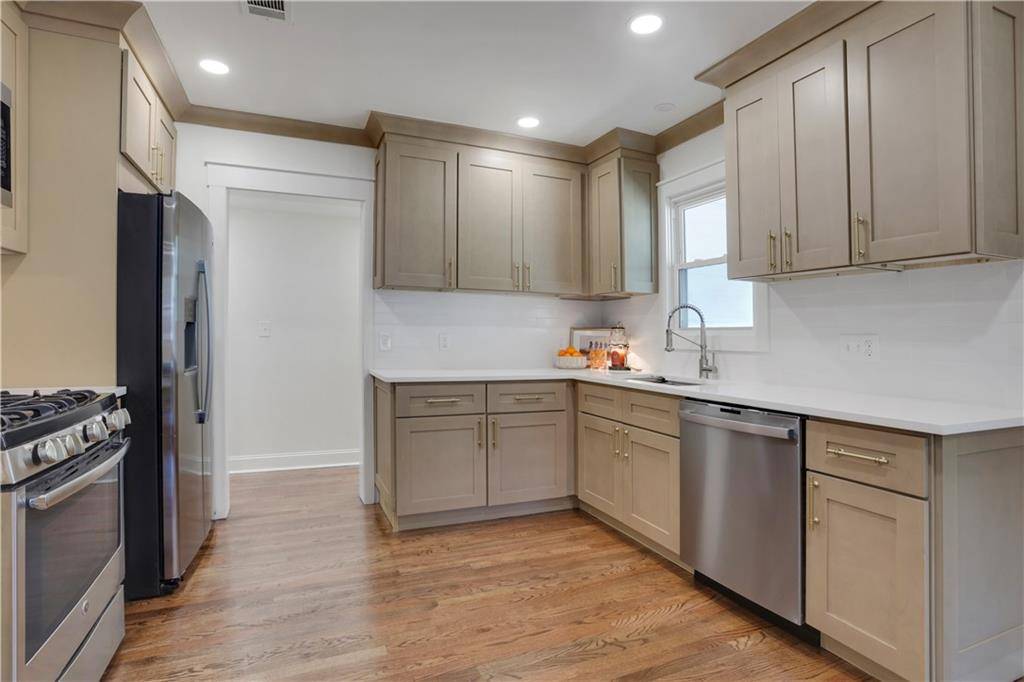 Marietta, GA 30064,207 Walthall ST NW