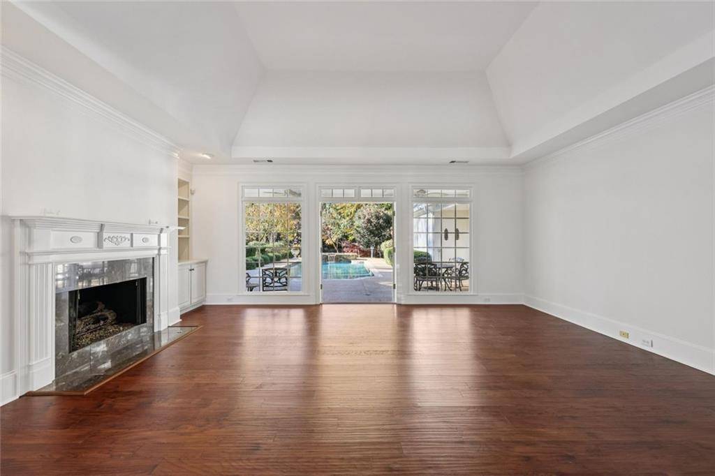 Johns Creek, GA 30005,110 W Meadows CT