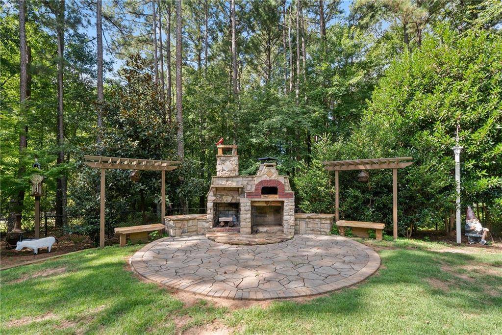 Loganville, GA 30052,1050 Silver Thorne DR