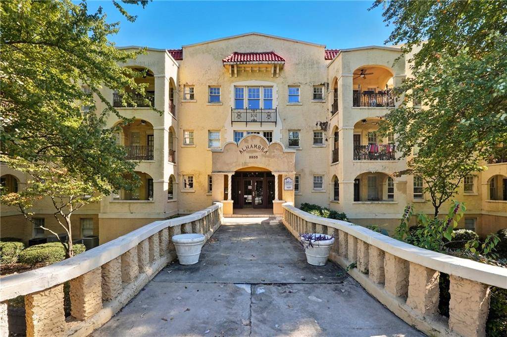 Atlanta, GA 30305,2855 Peachtree RD NE #110