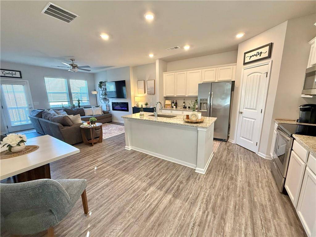 Woodstock, GA 30188,414 Ruths BLVD