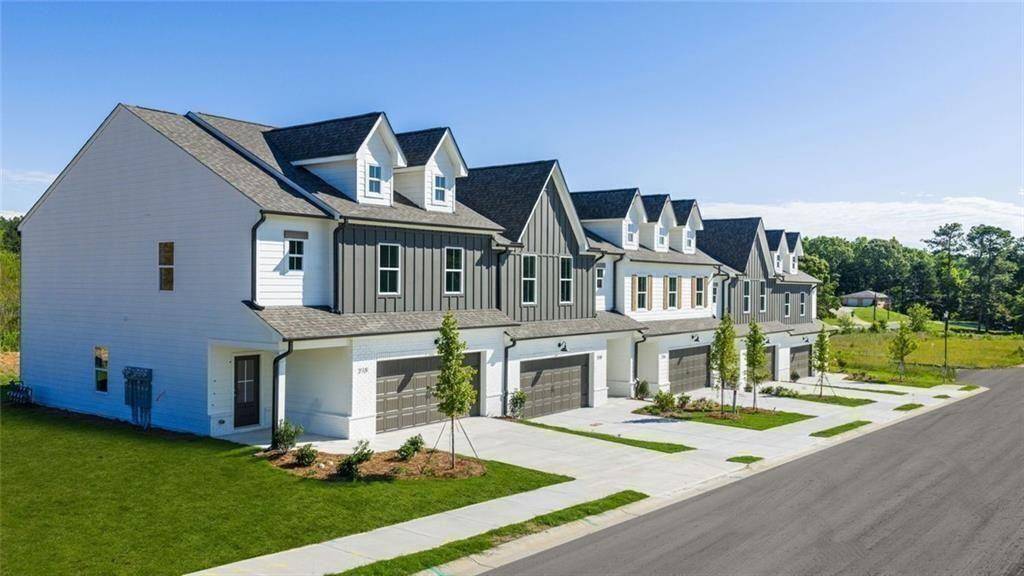 Loganville, GA 30052,202 Sharon LN