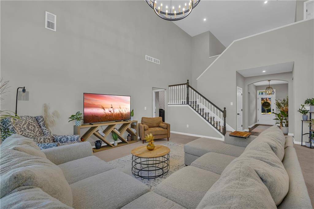 Hoschton, GA 30548,685 Michigan CIR