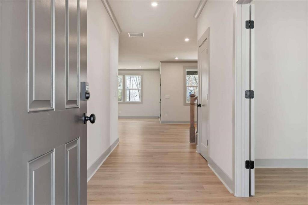 Canton, GA 30114,143 Henley ST