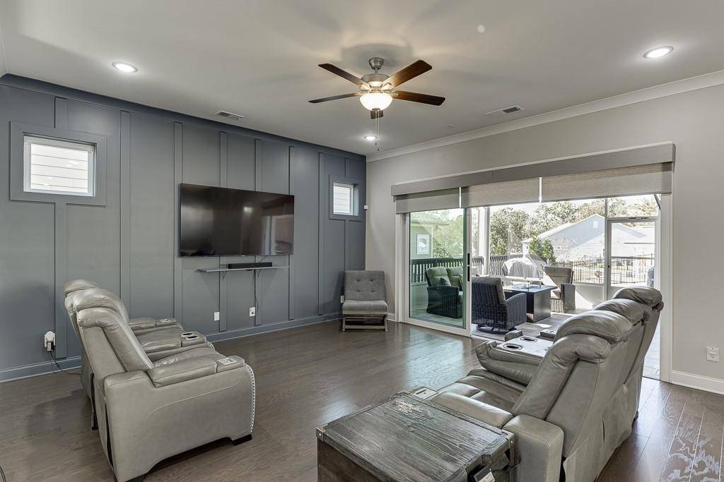 Flowery Branch, GA 30542,6968 River Rock DR