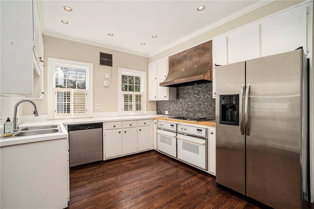 Atlanta, GA 30305,2378 Glenwood DR NE