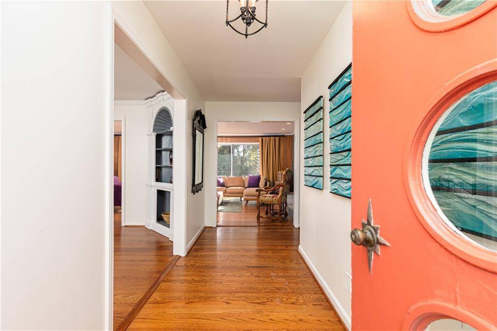 Roswell, GA 30075,140 Spring DR