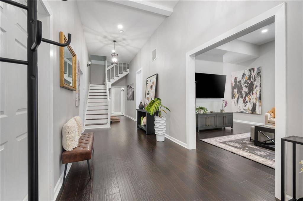 Atlanta, GA 30310,692 Ira ST SW