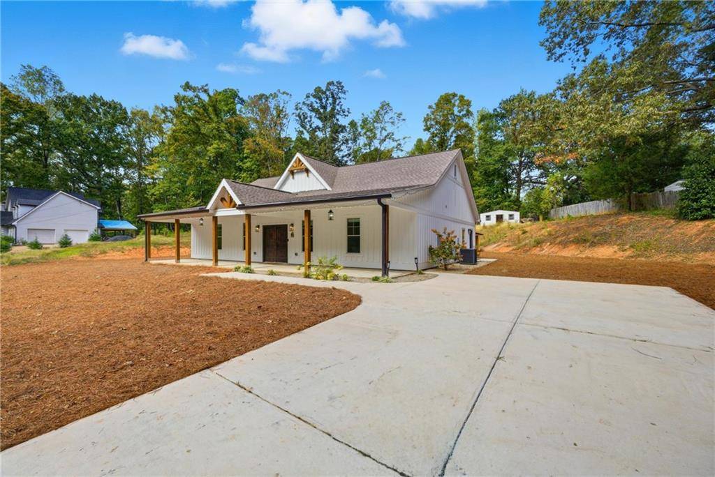 Dallas, GA 30132,133 Sharon CT