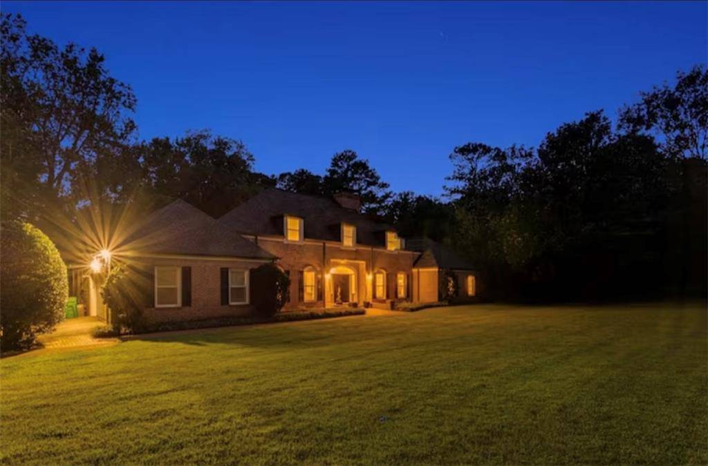 Lithonia, GA 30058,6043 Giles RD