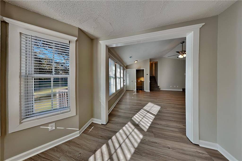 Acworth, GA 30102,3560 Pine Branches CT