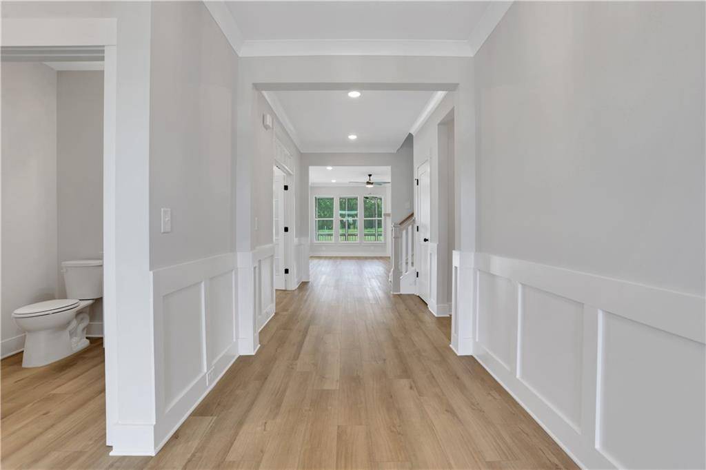 Hoschton, GA 30548,137 Coffee LN