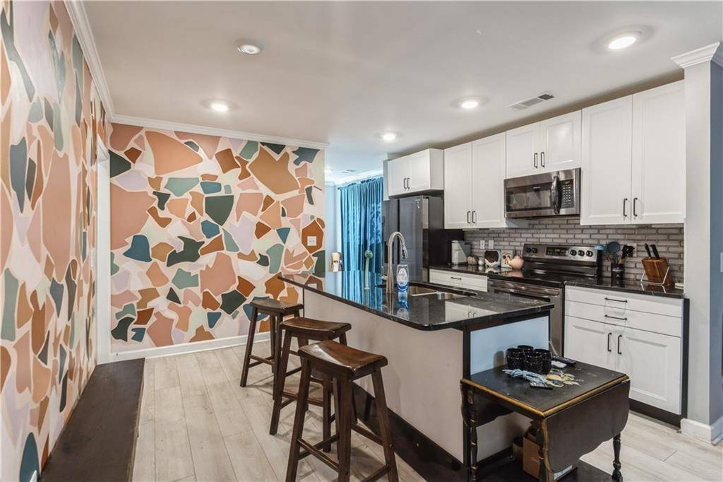 Atlanta, GA 30310,1184 Metropolitan Pkwy SW