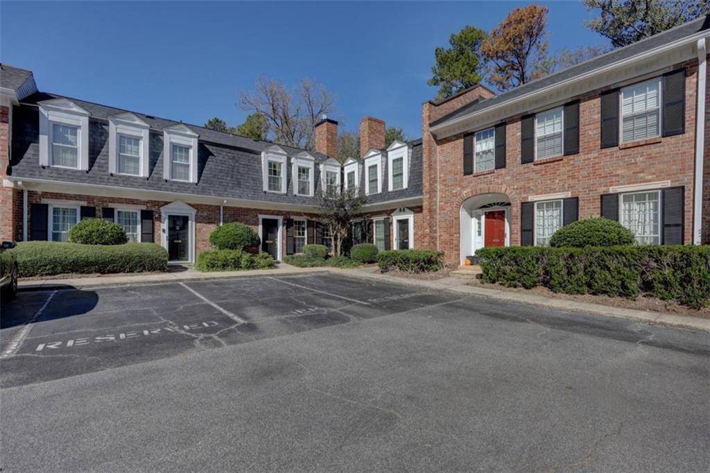 Atlanta, GA 30318,6 Kings Tavern PL