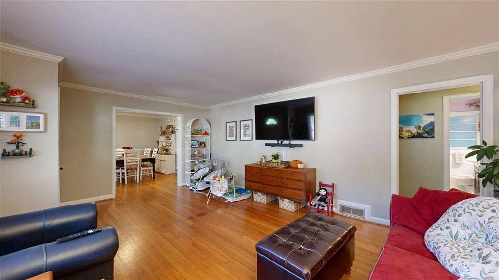 Atlanta, GA 30329,1838 Bruce RD NE