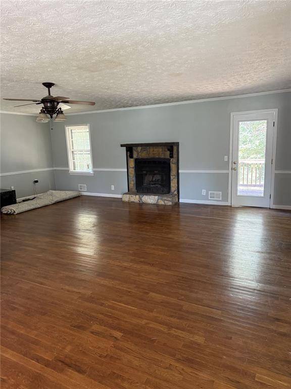 Lawrenceville, GA 30043,975 Ridgedale DR