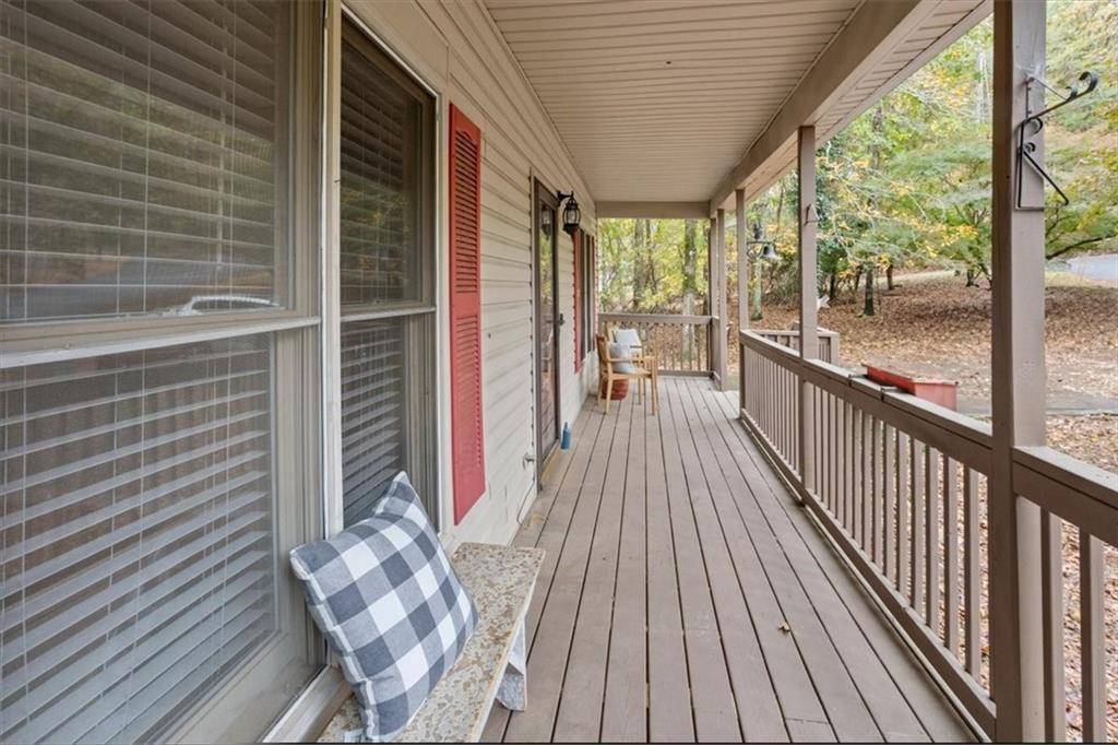 Waleska, GA 30183,102 Modoc CT