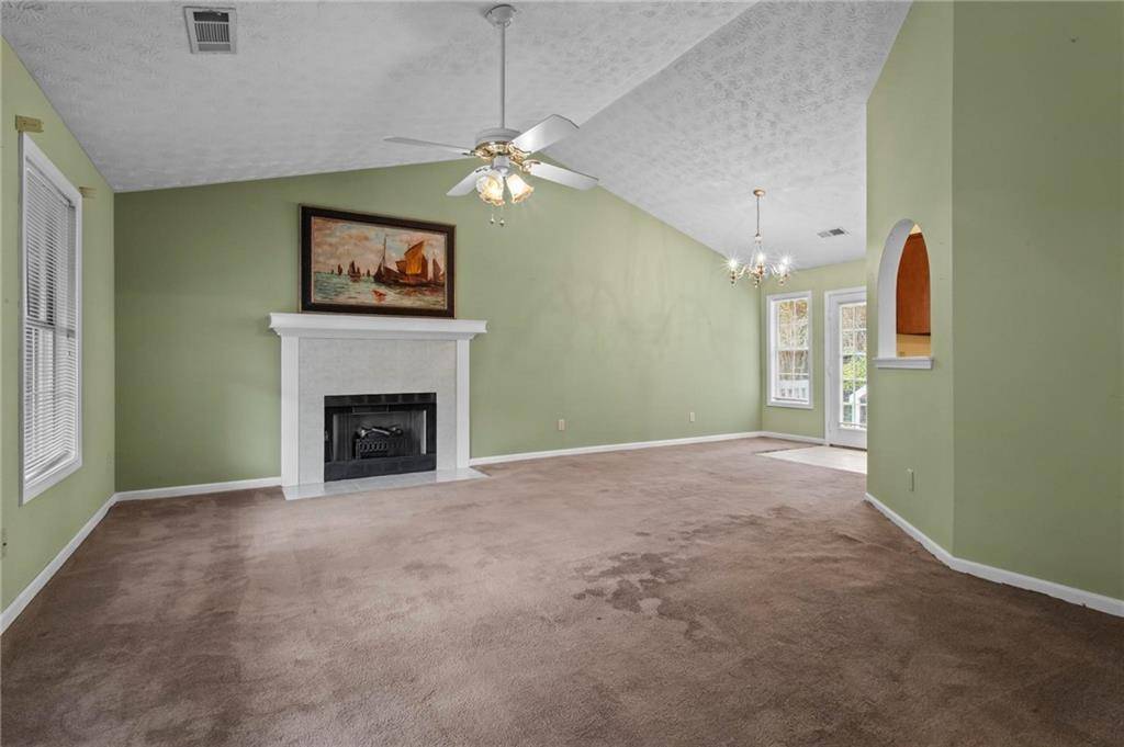 Auburn, GA 30011,352 Austin WAY