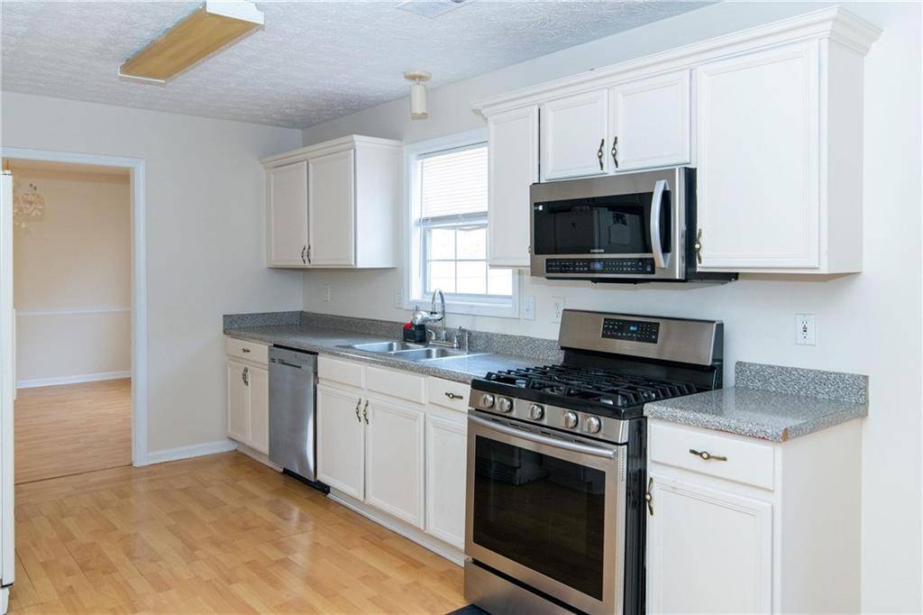 Conyers, GA 30094,2537 Lennox RD