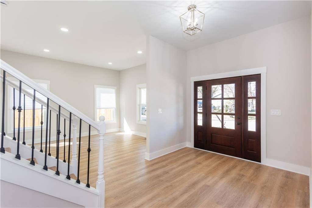 East Point, GA 30344,3286 Bachelor ST